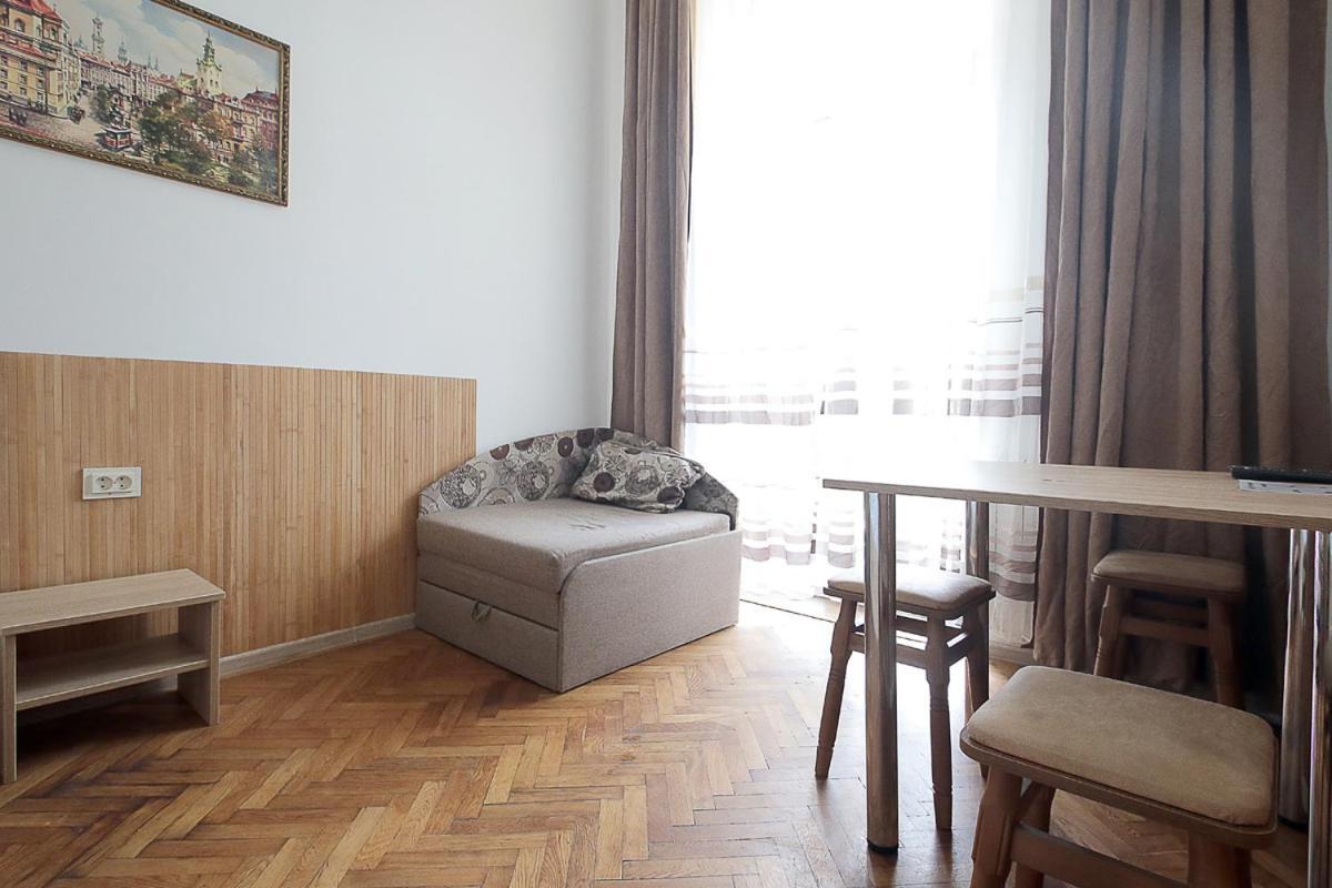 Buk Apartments On Doroshenka 29 Lvov Exteriér fotografie